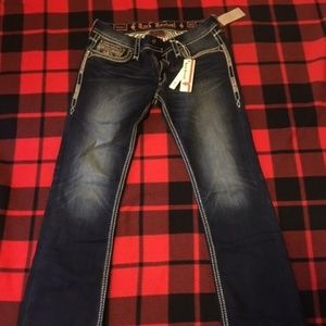 Rock Revival Vanessa NWT 32